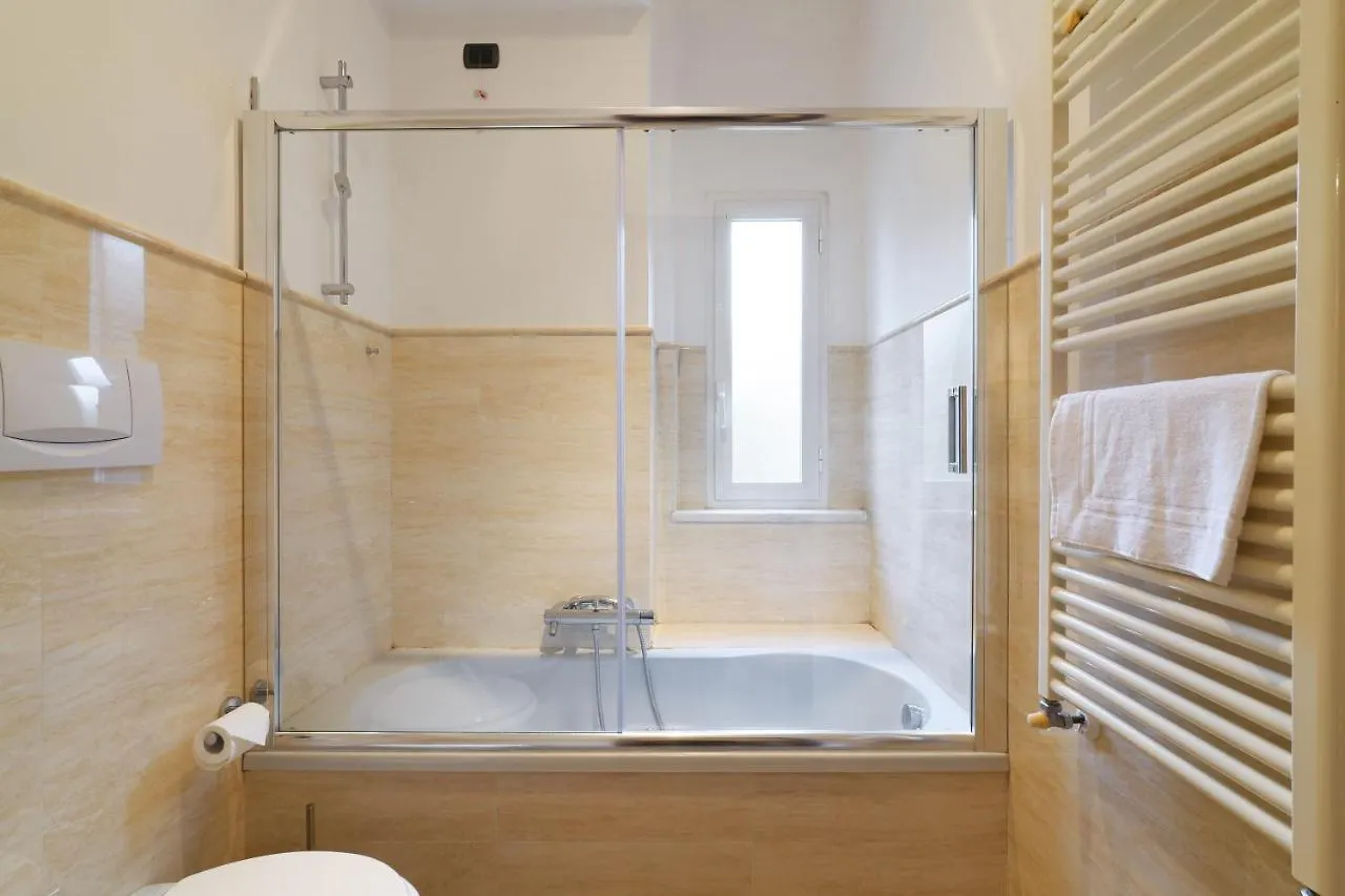 Elegant Apartment In Porta Romana - Tiraboschi Milan