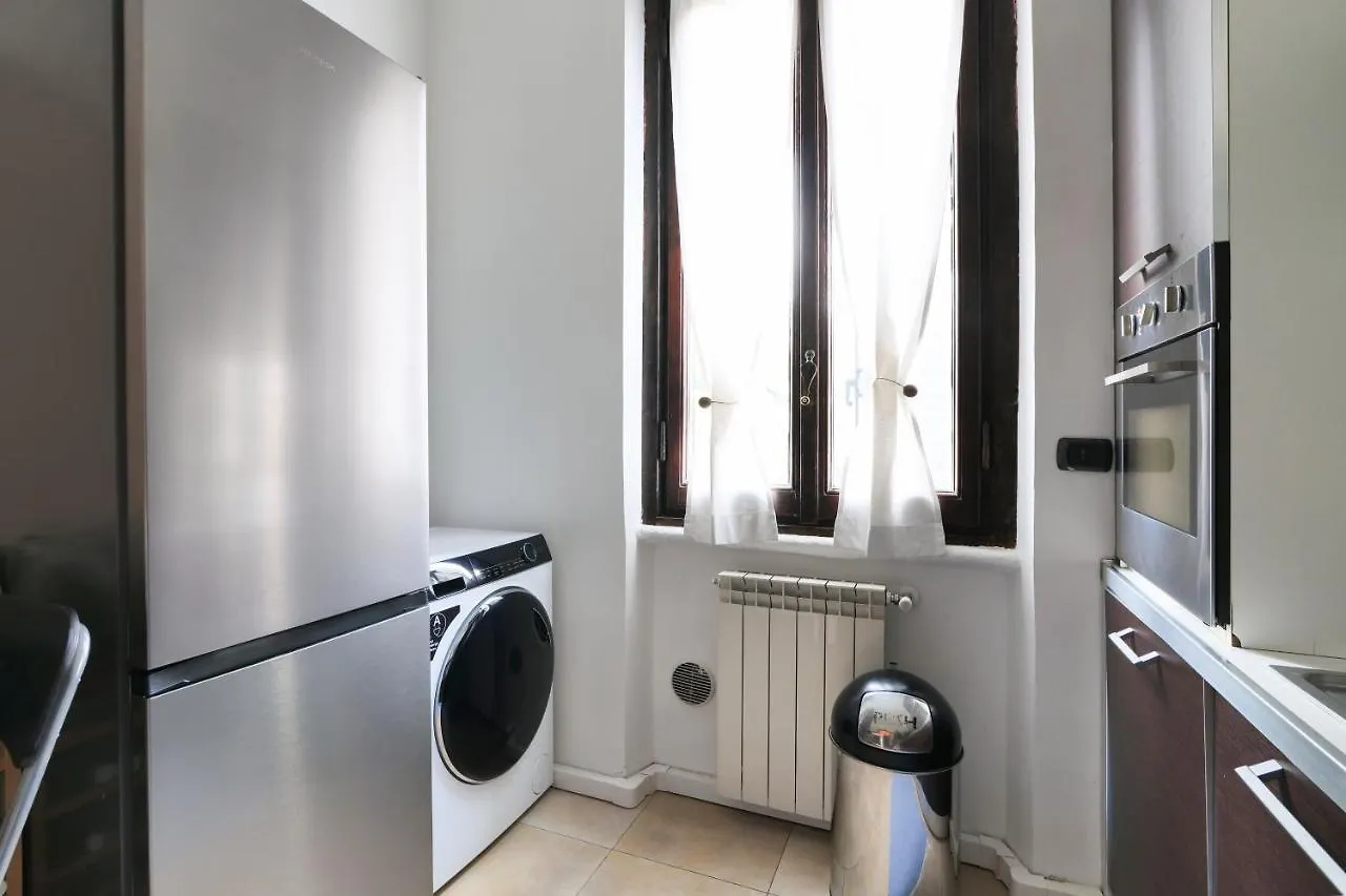 Elegant Apartment In Porta Romana - Tiraboschi Milan